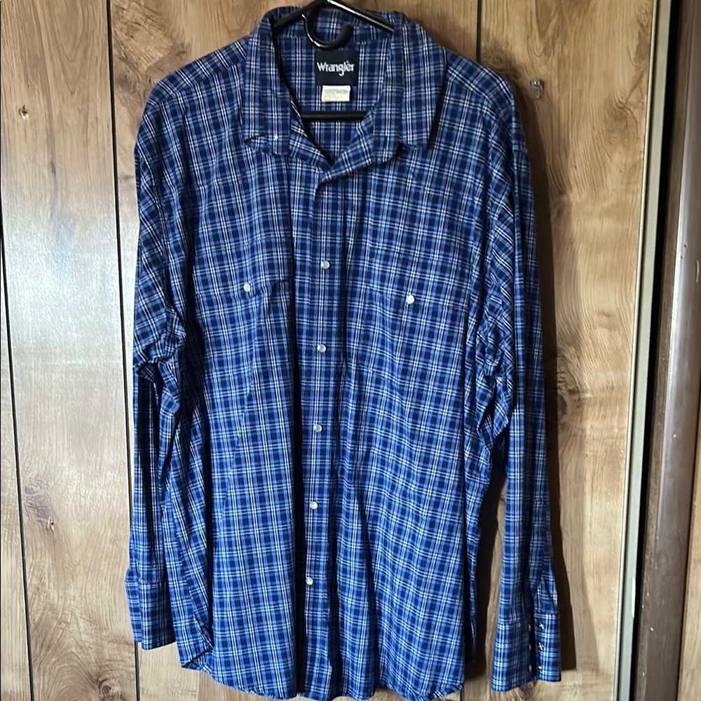 Wrangler Blue Casual Button Down Shirt